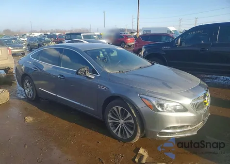 2019 Buick Lacrosse Essence z USA, uszkodzony, nr VIN 1G4ZP5SS0KU103196